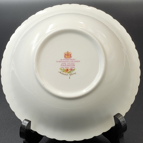 PARAGON Autumn Glory bowl - Picture 4 of 7